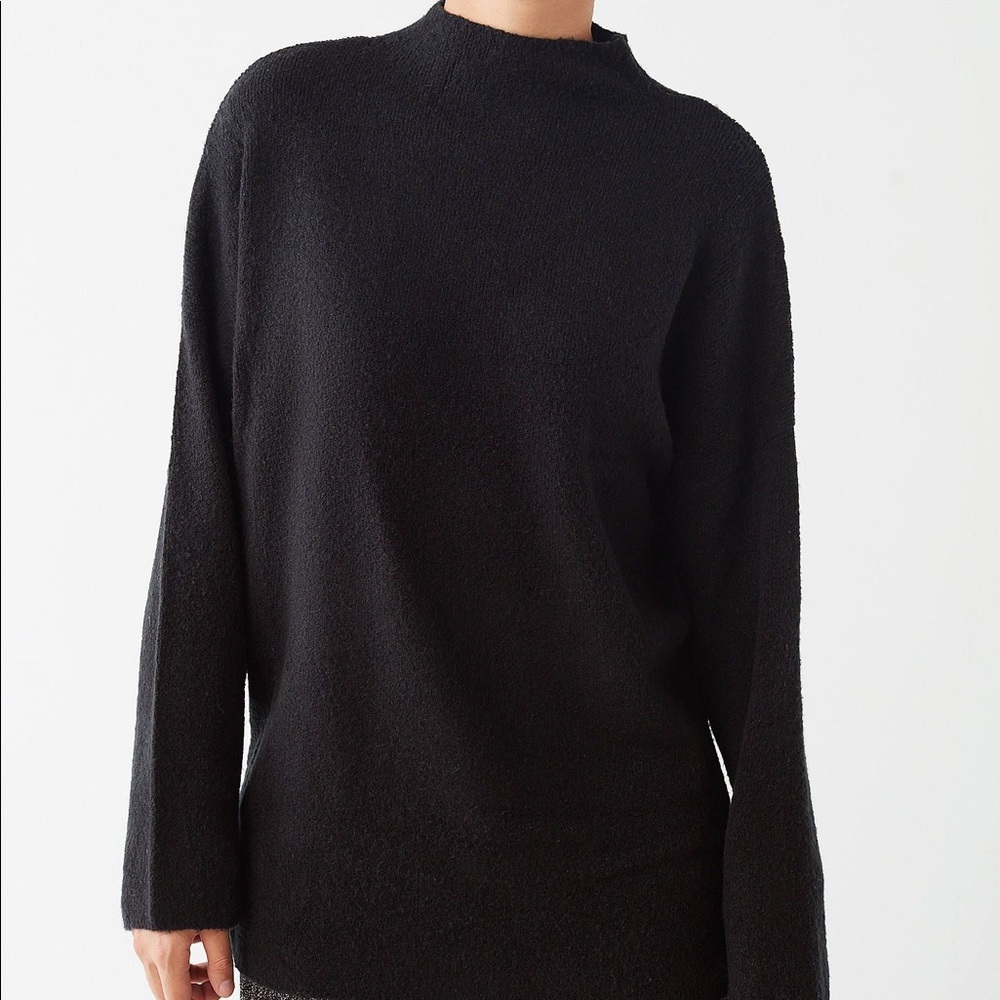 Urban Outfitters Benny mock-neck sweater, size XS.